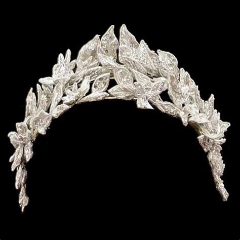 jess collett x alexander mcqueen